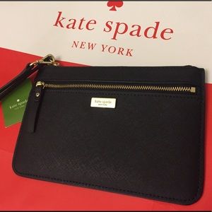 ♠️ Kate Spade - Wristlet